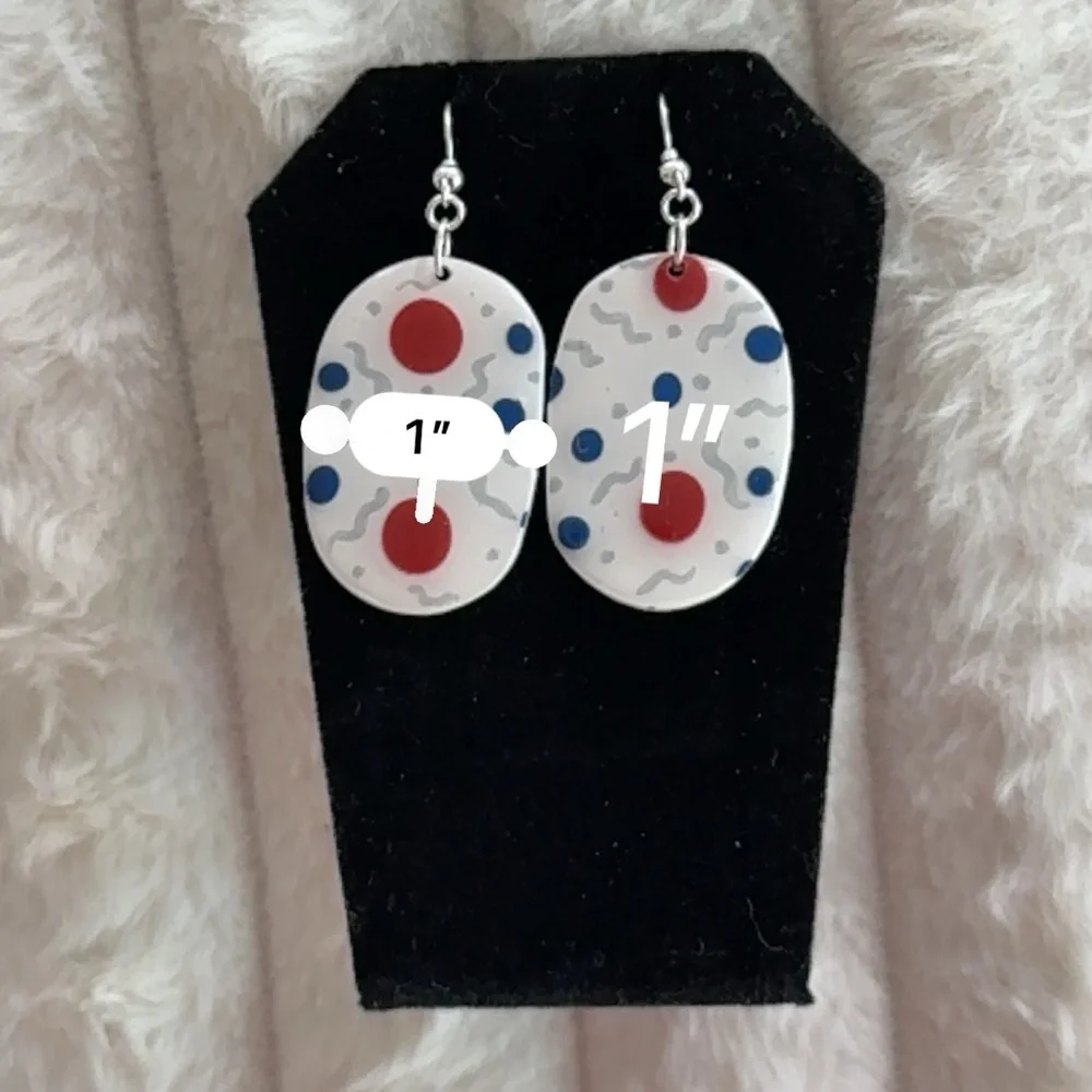 Stylish Red and Blue Dangle Earrings